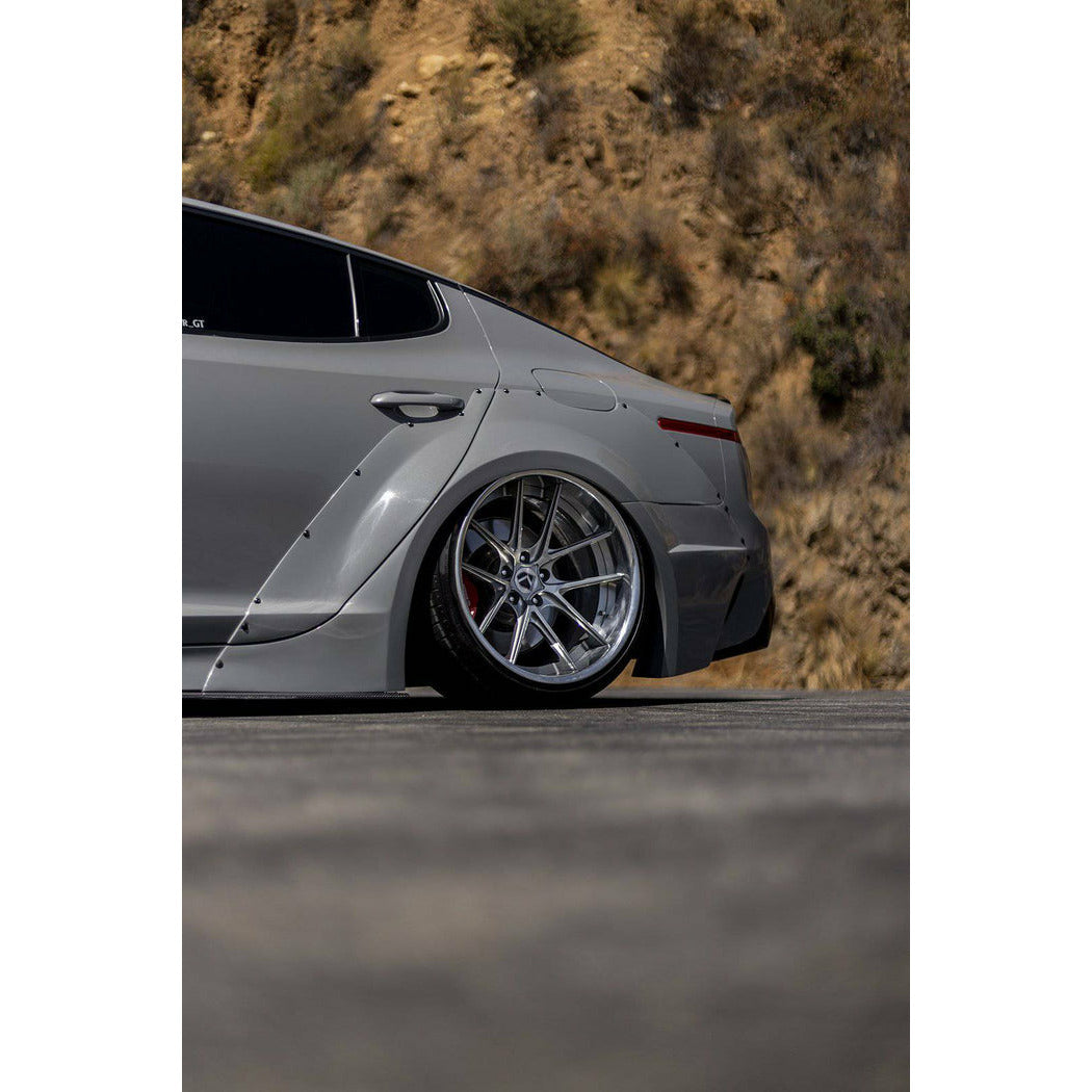 KIA STINGER ADRO WIDEBODY KIT